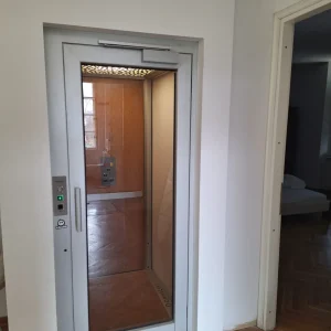 vila povrzenic lift